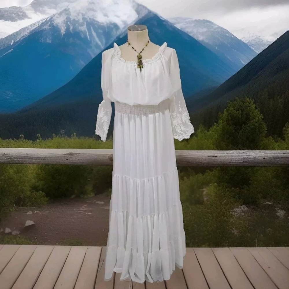 White Maxi Tiered Boho Wedding Festival Embroidered sleeve Dress US Medium